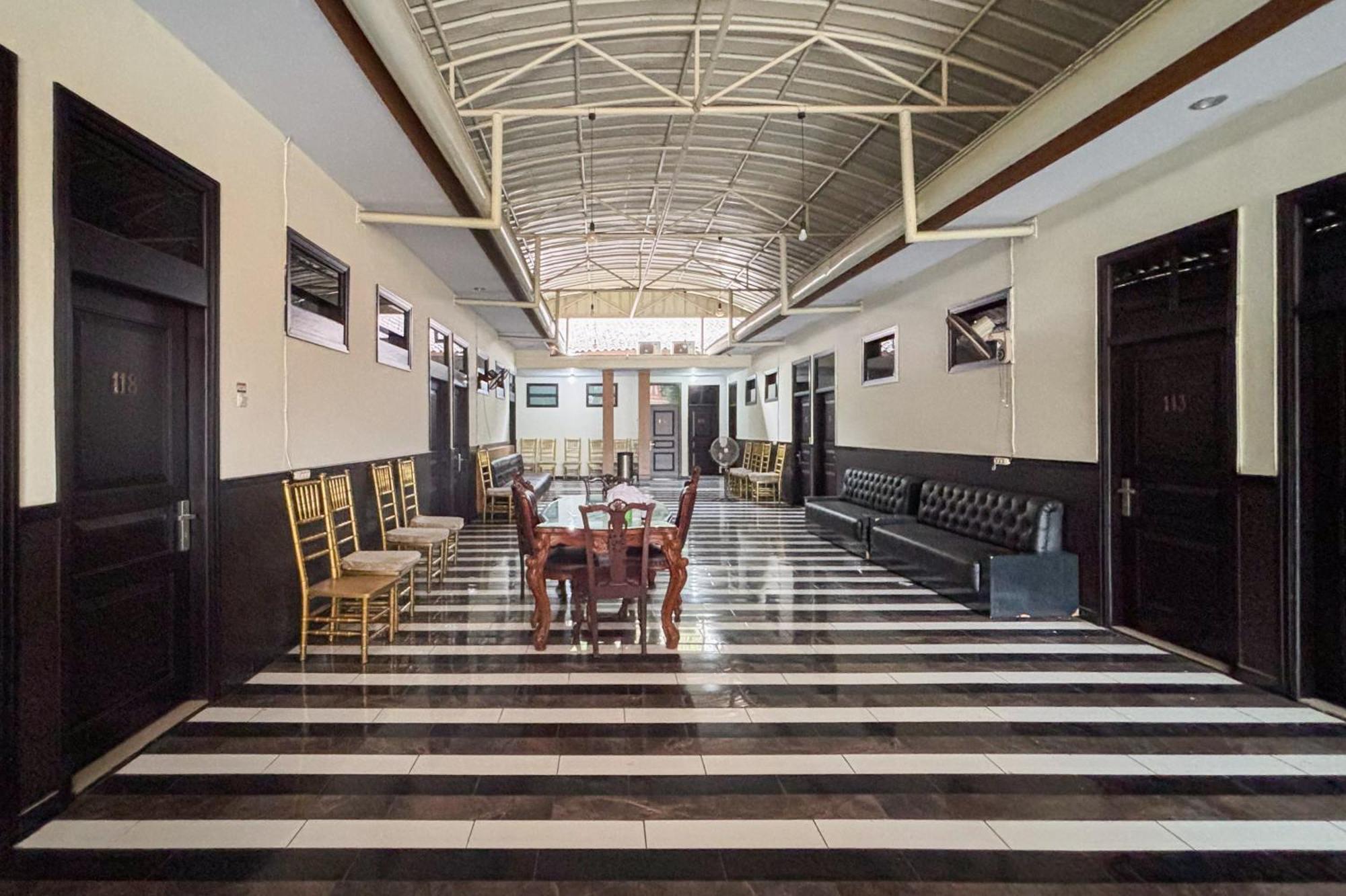 Urbanview Alfiya Hotel Lampung Bandar Lampung Eksteriør billede