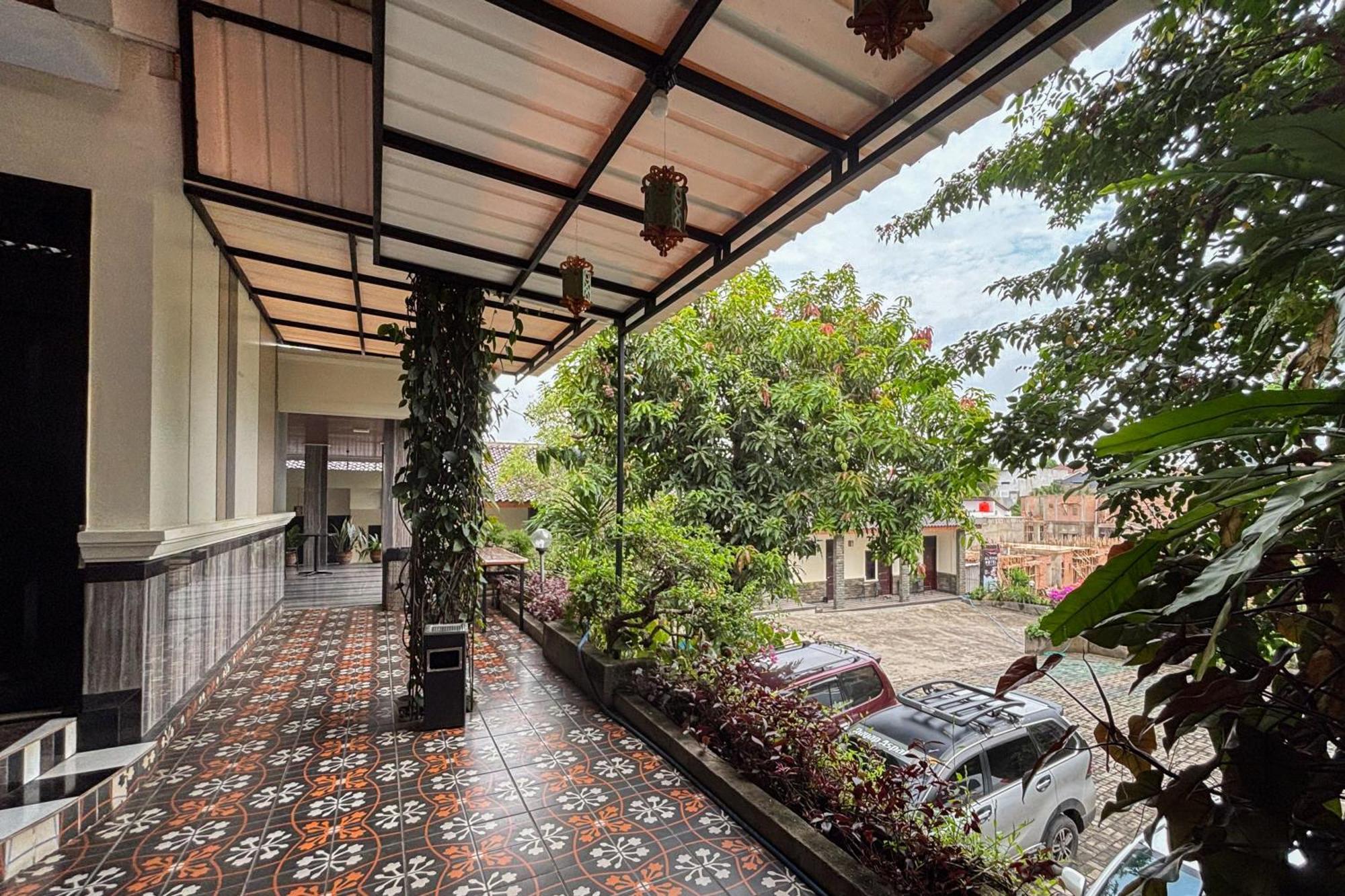 Urbanview Alfiya Hotel Lampung Bandar Lampung Eksteriør billede